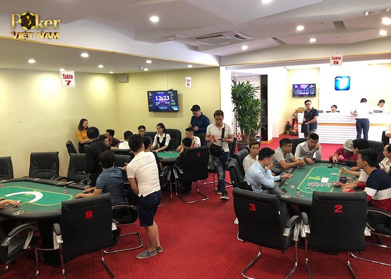 38_03_ VStar Poker Club.jpg