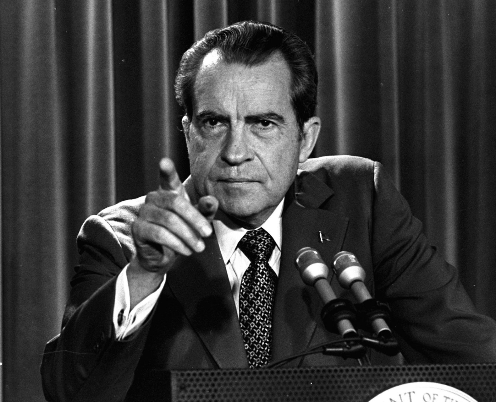 nixon-1578x1280.jpg